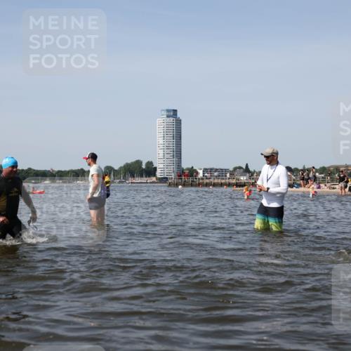 22.06.2025 - Viking Triathlon Michael Strokosch http://msf.ph/oto/8057772 22.06.2025 10:39:20 Schwimmen 83, 117, 150, 182, 195, 238, 276, 295, 298, 324, 351, 386, 474, 536 meine-sportfotos.de