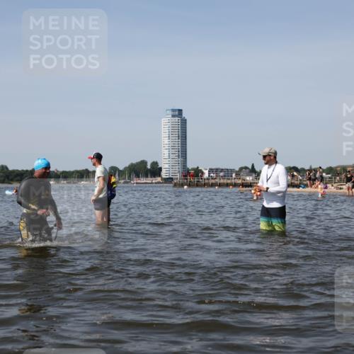 22.06.2025 - Viking Triathlon Michael Strokosch http://msf.ph/oto/8057775 22.06.2025 10:39:20 Schwimmen 83, 117, 150, 182, 195, 238, 276, 295, 298, 324, 351, 386, 474, 536 meine-sportfotos.de