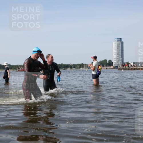22.06.2025 - Viking Triathlon Michael Strokosch http://msf.ph/oto/8057776 22.06.2025 10:37:03 Schwimmen 172, 331, 355, 388, 454, 500, 513 meine-sportfotos.de