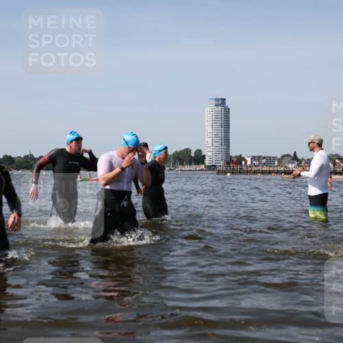 22.06.2025 - Viking Triathlon Michael Strokosch http://msf.ph/oto/8057792 22.06.2025 10:39:23 Schwimmen 83, 93, 117, 150, 182, 195, 238, 276, 298, 324, 337, 386, 474, 536 meine-sportfotos.de