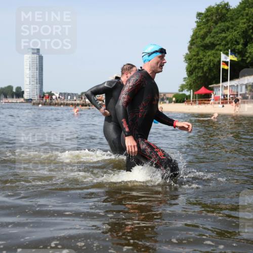 22.06.2025 - Viking Triathlon Michael Strokosch http://msf.ph/oto/8057793 22.06.2025 10:37:05 Schwimmen 172, 331, 355, 388, 454, 500, 513, 649 meine-sportfotos.de
