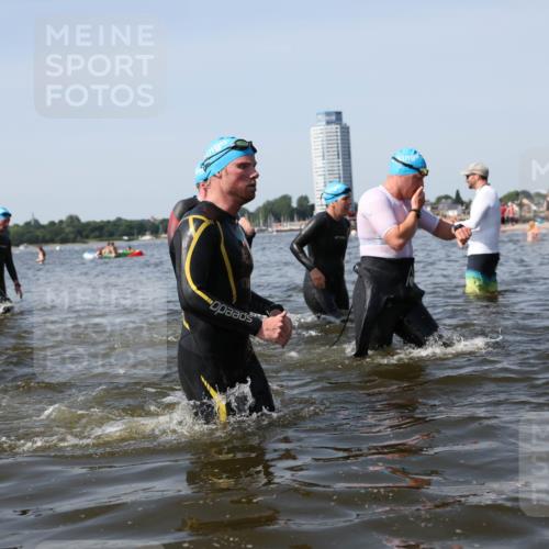 22.06.2025 - Viking Triathlon Michael Strokosch http://msf.ph/oto/8057800 22.06.2025 10:39:24 Schwimmen 83, 93, 117, 150, 182, 195, 238, 276, 298, 324, 337, 386, 474, 536 meine-sportfotos.de
