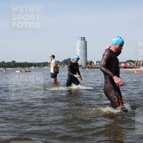 22.06.2025 - Viking Triathlon Michael Strokosch http://msf.ph/oto/8057819 22.06.2025 10:39:28 Schwimmen 83, 93, 117, 138, 150, 195, 238, 298, 324, 337, 474, 529 meine-sportfotos.de