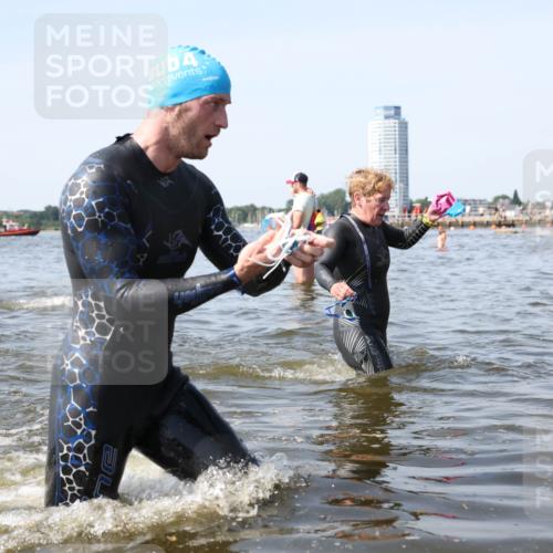 22.06.2025 - Viking Triathlon Michael Strokosch http://msf.ph/oto/8057823 22.06.2025 10:37:11 Schwimmen 172, 233, 355, 370, 383, 454, 500, 513, 649 meine-sportfotos.de