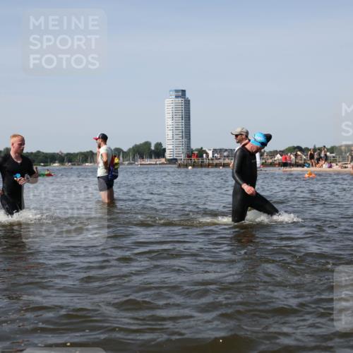 22.06.2025 - Viking Triathlon Michael Strokosch http://msf.ph/oto/8057828 22.06.2025 10:39:29 Schwimmen 83, 86, 93, 117, 138, 150, 195, 238, 298, 324, 337, 474, 529 meine-sportfotos.de