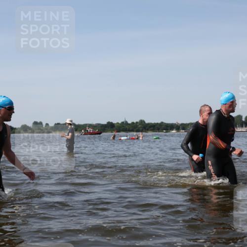 22.06.2025 - Viking Triathlon Michael Strokosch http://msf.ph/oto/8057879 22.06.2025 10:37:22 Schwimmen 21, 34, 131, 172, 180, 233, 253, 312, 316, 344, 370, 383, 454, 456, 513, 649 meine-sportfotos.de
