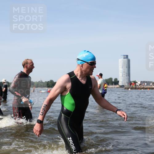 22.06.2025 - Viking Triathlon Michael Strokosch http://msf.ph/oto/8057894 22.06.2025 10:37:24 Schwimmen 21, 34, 131, 141, 172, 180, 187, 233, 253, 312, 316, 344, 370, 383, 456, 649 meine-sportfotos.de