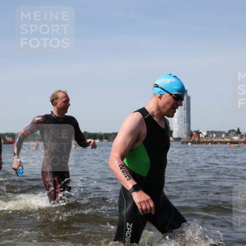 22.06.2025 - Viking Triathlon Michael Strokosch http://msf.ph/oto/8057896 22.06.2025 10:37:25 Schwimmen 21, 34, 131, 141, 180, 187, 233, 253, 312, 316, 344, 370, 383, 456, 649 meine-sportfotos.de