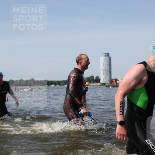 22.06.2025 - Viking Triathlon Michael Strokosch http://msf.ph/oto/8057902 22.06.2025 10:37:25 Schwimmen 21, 34, 131, 141, 180, 187, 233, 253, 312, 316, 344, 370, 383, 456, 649 meine-sportfotos.de