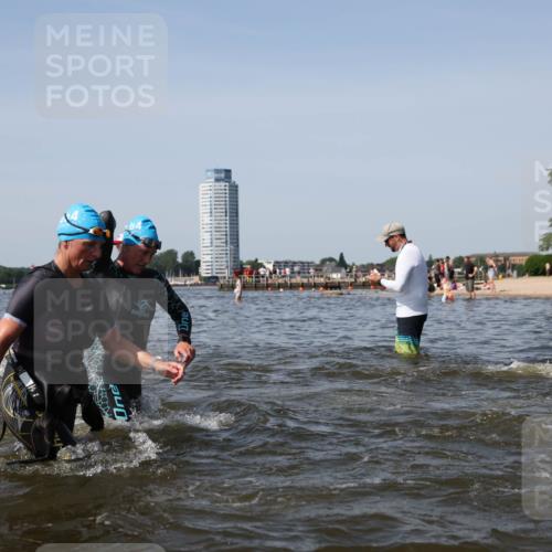 22.06.2025 - Viking Triathlon Michael Strokosch http://msf.ph/oto/8057957 22.06.2025 10:37:37 Schwimmen 21, 131, 141, 163, 177, 180, 187, 245, 253, 316, 411, 433, 456, 506, 614, 619, 639, 645 meine-sportfotos.de