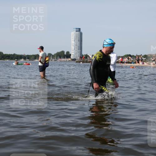 22.06.2025 - Viking Triathlon Michael Strokosch http://msf.ph/oto/8057973 22.06.2025 10:40:04 Schwimmen 248, 283, 538 meine-sportfotos.de