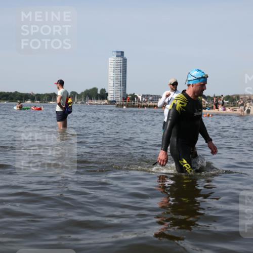 22.06.2025 - Viking Triathlon Michael Strokosch http://msf.ph/oto/8057975 22.06.2025 10:40:04 Schwimmen 248, 283, 538 meine-sportfotos.de