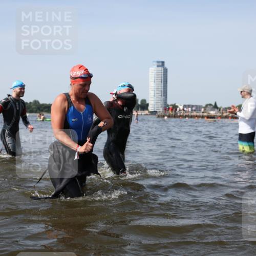 22.06.2025 - Viking Triathlon Michael Strokosch http://msf.ph/oto/8057990 22.06.2025 10:37:45 Schwimmen 141, 163, 177, 245, 335, 396, 411, 433, 506, 614, 619, 639, 645 meine-sportfotos.de