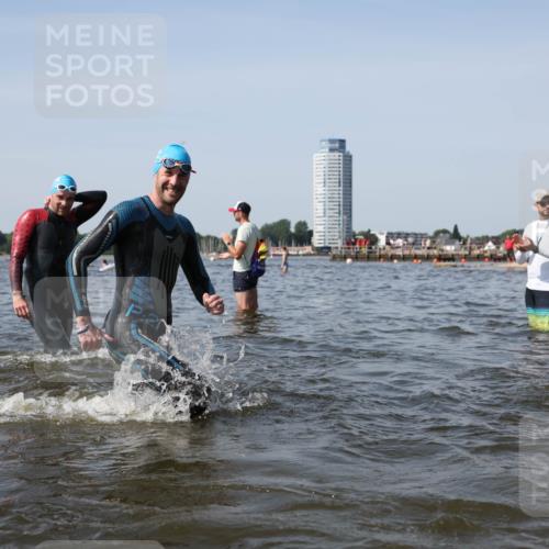 22.06.2025 - Viking Triathlon Michael Strokosch http://msf.ph/oto/8058018 22.06.2025 10:37:50 Schwimmen 146, 245, 335, 396, 411, 433, 506, 614, 619, 645 meine-sportfotos.de