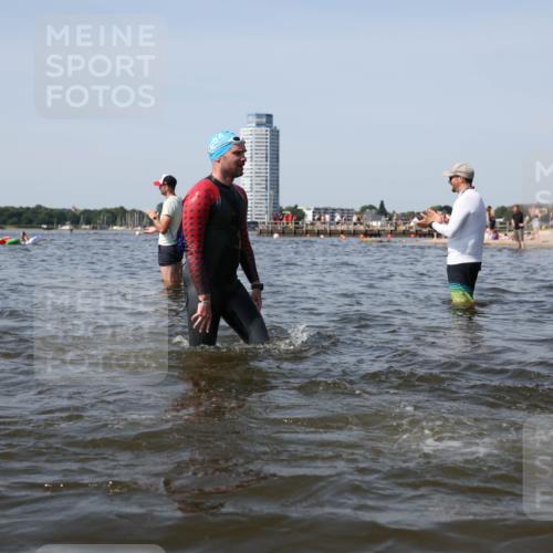 22.06.2025 - Viking Triathlon Michael Strokosch http://msf.ph/oto/8058034 22.06.2025 10:37:52 Schwimmen 146, 335, 396, 411, 433, 506, 619, 645 meine-sportfotos.de