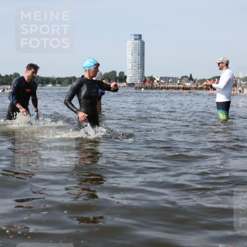 22.06.2025 - Viking Triathlon Michael Strokosch http://msf.ph/oto/8058091 22.06.2025 10:38:12 Schwimmen 61, 72, 89, 179, 191, 209, 447, 662 meine-sportfotos.de
