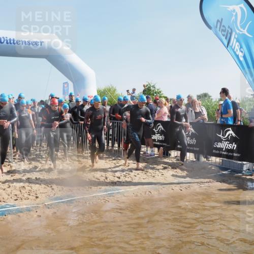 22.06.2025 - Viking Triathlon MichiJ http://msf.ph/oto/8058359 22.06.2025 10:02:46 Schwimmen 40, 98, 161, 164, 264, 323, 340, 366, 427, 429, 430, 486, 548, 552, 608 meine-sportfotos.de