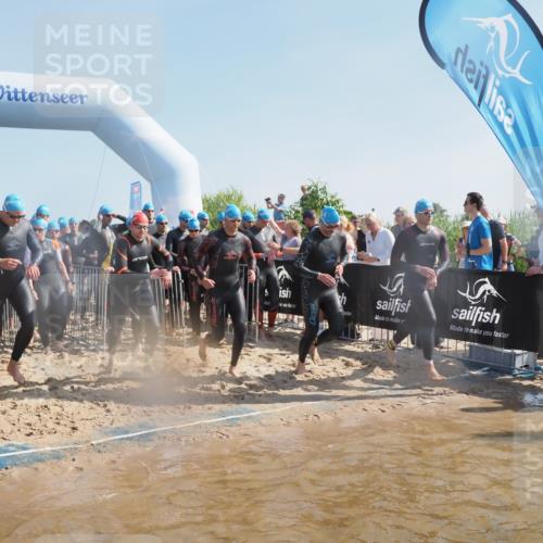 22.06.2025 - Viking Triathlon MichiJ http://msf.ph/oto/8058367 22.06.2025 10:02:47 Schwimmen 40, 98, 161, 164, 264, 323, 340, 366, 427, 429, 430, 486, 548, 552, 608 meine-sportfotos.de