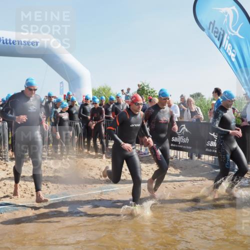22.06.2025 - Viking Triathlon MichiJ http://msf.ph/oto/8058388 22.06.2025 10:02:47 Schwimmen 40, 98, 161, 164, 264, 323, 340, 366, 427, 429, 430, 486, 548, 552, 608 meine-sportfotos.de