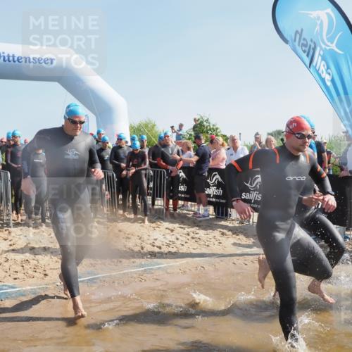 22.06.2025 - Viking Triathlon MichiJ http://msf.ph/oto/8058400 22.06.2025 10:02:48 Schwimmen 40, 98, 161, 164, 264, 323, 340, 366, 427, 429, 430, 486, 548, 552, 608 meine-sportfotos.de