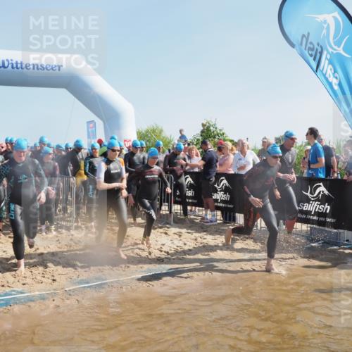 22.06.2025 - Viking Triathlon MichiJ http://msf.ph/oto/8058410 22.06.2025 10:02:51 Schwimmen 5, 40, 43, 98, 154, 164, 323, 340, 430, 475, 486, 548, 552, 554, 608 meine-sportfotos.de