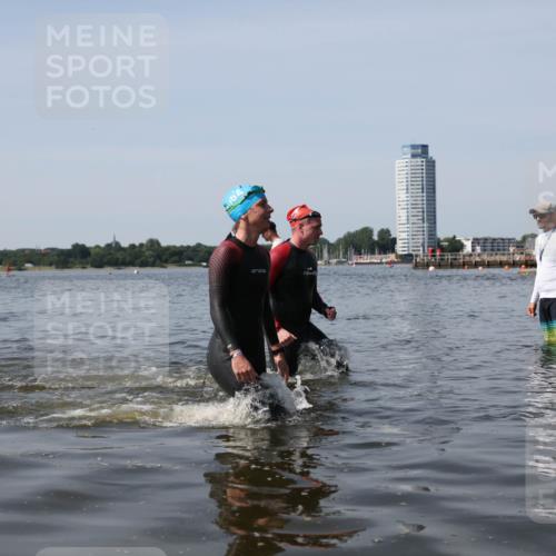 22.06.2025 - Viking Triathlon Michael Strokosch http://msf.ph/oto/8058430 22.06.2025 10:48:51 Schwimmen 166, 607 meine-sportfotos.de