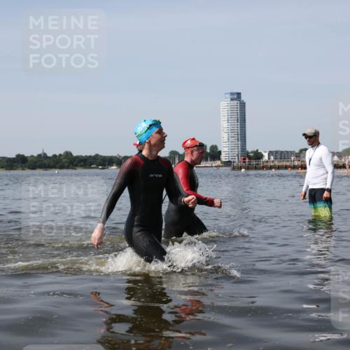 22.06.2025 - Viking Triathlon Michael Strokosch http://msf.ph/oto/8058436 22.06.2025 10:48:51 Schwimmen 166, 607 meine-sportfotos.de