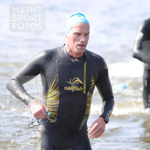22.06.2025 - Viking Triathlon H.Heesch http://msf.ph/oto/8058439 22.06.2025 10:27:01 Schwimmen 52, 81, 145, 288, 623, 661 meine-sportfotos.de