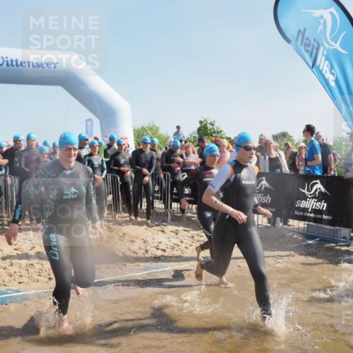 22.06.2025 - Viking Triathlon MichiJ http://msf.ph/oto/8058440 22.06.2025 10:02:52 Schwimmen 5, 40, 43, 98, 154, 164, 323, 340, 430, 475, 486, 548, 552, 554, 608 meine-sportfotos.de
