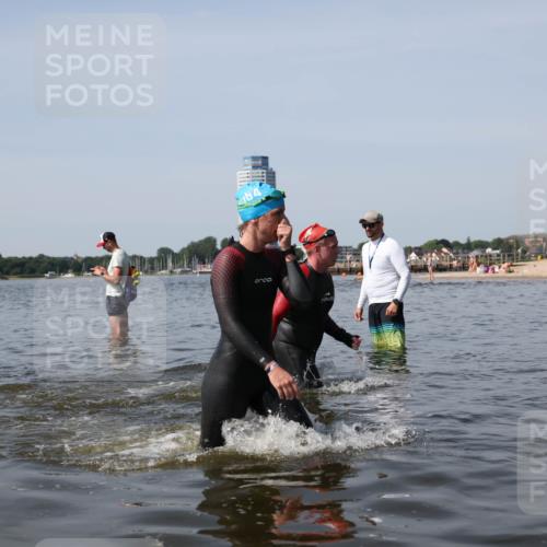 22.06.2025 - Viking Triathlon Michael Strokosch http://msf.ph/oto/8058446 22.06.2025 10:48:52 Schwimmen 166, 607 meine-sportfotos.de