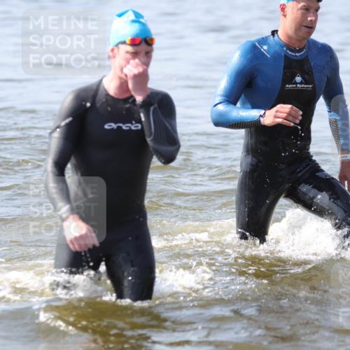 22.06.2025 - Viking Triathlon H.Heesch http://msf.ph/oto/8058458 22.06.2025 10:27:06 Schwimmen 52, 81, 145, 288, 623 meine-sportfotos.de