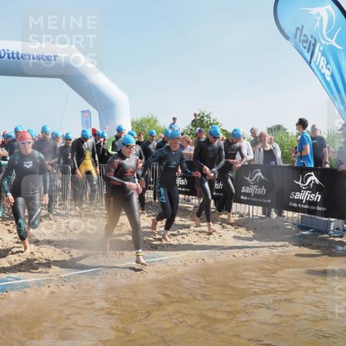 22.06.2025 - Viking Triathlon MichiJ http://msf.ph/oto/8058460 22.06.2025 10:02:55 Schwimmen 5, 40, 43, 47, 101, 154, 164, 233, 340, 398, 475, 548, 554, 608, 632 meine-sportfotos.de
