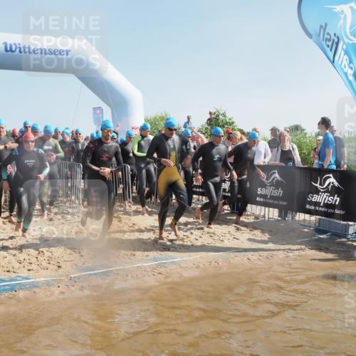 22.06.2025 - Viking Triathlon MichiJ http://msf.ph/oto/8058495 22.06.2025 10:03:01 Schwimmen 5, 43, 47, 101, 154, 177, 204, 233, 349, 398, 475, 478, 554, 602, 632 meine-sportfotos.de