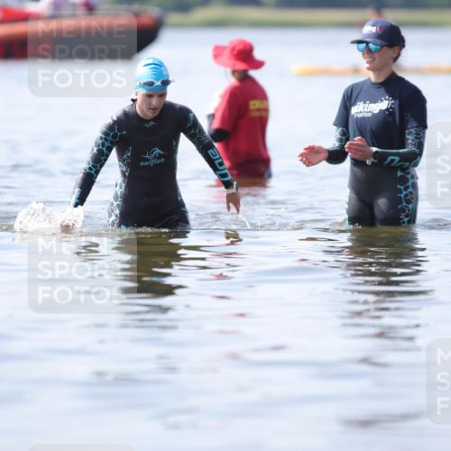 22.06.2025 - Viking Triathlon H.Heesch http://msf.ph/oto/8058497 22.06.2025 10:56:04 Schwimmen 499 meine-sportfotos.de