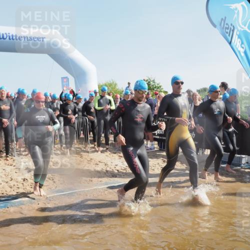 22.06.2025 - Viking Triathlon MichiJ http://msf.ph/oto/8058521 22.06.2025 10:03:02 Schwimmen 5, 43, 47, 101, 154, 177, 204, 233, 349, 398, 475, 478, 554, 602, 632 meine-sportfotos.de