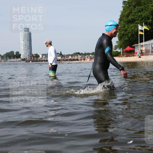 22.06.2025 - Viking Triathlon Michael Strokosch http://msf.ph/oto/8058586 22.06.2025 10:49:24 Schwimmen 64, 155, 256, 263, 317, 321 meine-sportfotos.de