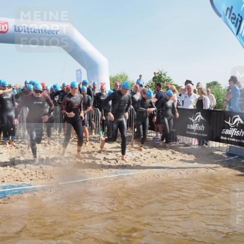 22.06.2025 - Viking Triathlon MichiJ http://msf.ph/oto/8058701 22.06.2025 10:03:26 Schwimmen 25, 34, 42, 88, 89, 163, 182, 221, 229, 251, 324, 332, 454, 540, 556 meine-sportfotos.de