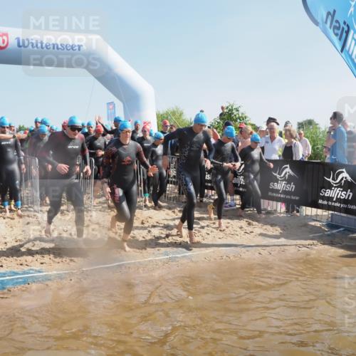 22.06.2025 - Viking Triathlon MichiJ http://msf.ph/oto/8058707 22.06.2025 10:03:26 Schwimmen 25, 34, 42, 88, 89, 163, 182, 221, 229, 251, 324, 332, 454, 540, 556 meine-sportfotos.de