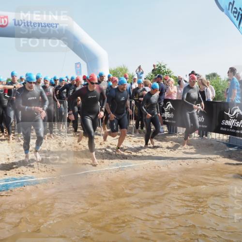 22.06.2025 - Viking Triathlon MichiJ http://msf.ph/oto/8058740 22.06.2025 10:03:31 Schwimmen 25, 42, 58, 88, 179, 182, 221, 251, 324, 332, 434, 454, 556, 645, 659 meine-sportfotos.de