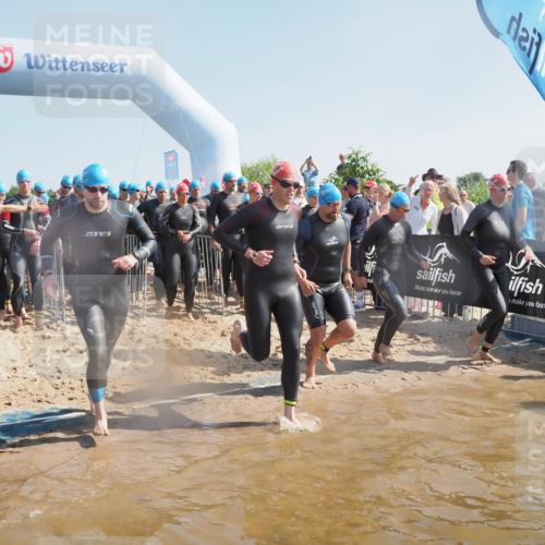 22.06.2025 - Viking Triathlon MichiJ http://msf.ph/oto/8058754 22.06.2025 10:03:32 Schwimmen 25, 42, 58, 88, 179, 182, 221, 251, 324, 332, 434, 454, 556, 645, 659 meine-sportfotos.de