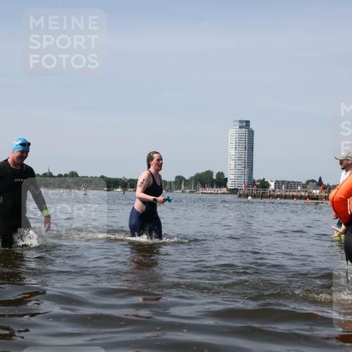22.06.2025 - Viking Triathlon Michael Strokosch http://msf.ph/oto/8058755 22.06.2025 10:49:56 Schwimmen 69, 97, 140, 270, 273, 356 meine-sportfotos.de