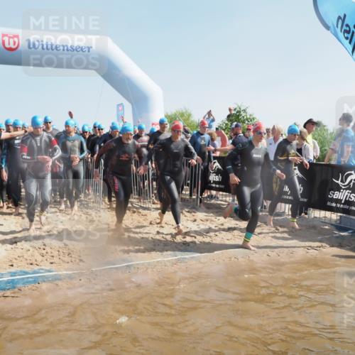 22.06.2025 - Viking Triathlon MichiJ http://msf.ph/oto/8058779 22.06.2025 10:03:36 Schwimmen 42, 58, 62, 79, 148, 179, 182, 221, 434, 454, 556, 619, 635, 645, 659 meine-sportfotos.de