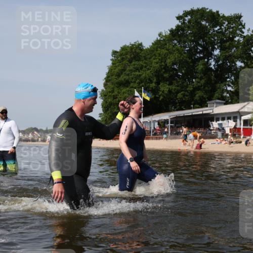 22.06.2025 - Viking Triathlon Michael Strokosch http://msf.ph/oto/8058795 22.06.2025 10:49:59 Schwimmen 69, 97, 140, 270, 273, 356 meine-sportfotos.de