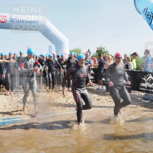 22.06.2025 - Viking Triathlon MichiJ http://msf.ph/oto/8058810 22.06.2025 10:03:37 Schwimmen 42, 58, 62, 79, 148, 179, 182, 221, 434, 454, 556, 619, 635, 645, 659 meine-sportfotos.de