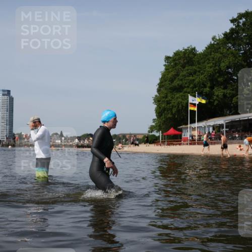22.06.2025 - Viking Triathlon Michael Strokosch http://msf.ph/oto/8058862 22.06.2025 10:50:14 Schwimmen 97, 431, 463 meine-sportfotos.de