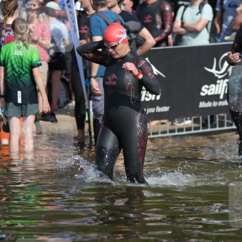 22.06.2025 - Viking Triathlon H.Heesch http://msf.ph/oto/8058867 22.06.2025 09:38:53 Schwimmen  meine-sportfotos.de