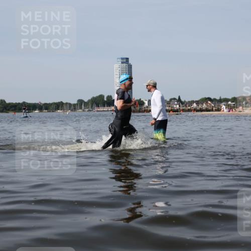 22.06.2025 - Viking Triathlon Michael Strokosch http://msf.ph/oto/8058894 22.06.2025 10:50:24 Schwimmen 24, 202, 418, 431, 463 meine-sportfotos.de