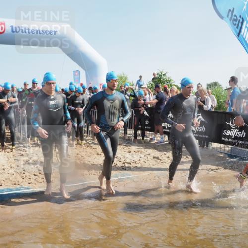 22.06.2025 - Viking Triathlon MichiJ http://msf.ph/oto/8058903 22.06.2025 10:03:42 Schwimmen 58, 62, 79, 108, 148, 157, 179, 296, 434, 456, 619, 635, 645, 648, 659 meine-sportfotos.de
