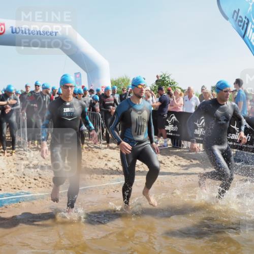 22.06.2025 - Viking Triathlon MichiJ http://msf.ph/oto/8058919 22.06.2025 10:03:42 Schwimmen 58, 62, 79, 108, 148, 157, 179, 296, 434, 456, 619, 635, 645, 648, 659 meine-sportfotos.de