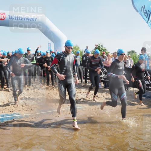 22.06.2025 - Viking Triathlon MichiJ http://msf.ph/oto/8058947 22.06.2025 10:03:47 Schwimmen 26, 62, 77, 79, 108, 148, 157, 296, 396, 451, 456, 495, 619, 635, 648 meine-sportfotos.de